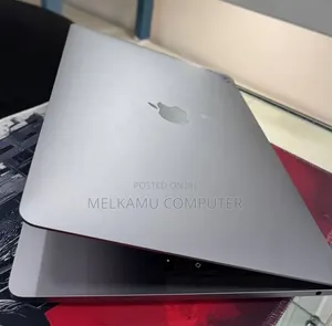 New Laptop Apple MacBook Pro 2020 M1 16GB Apple M1 SSD 512GB