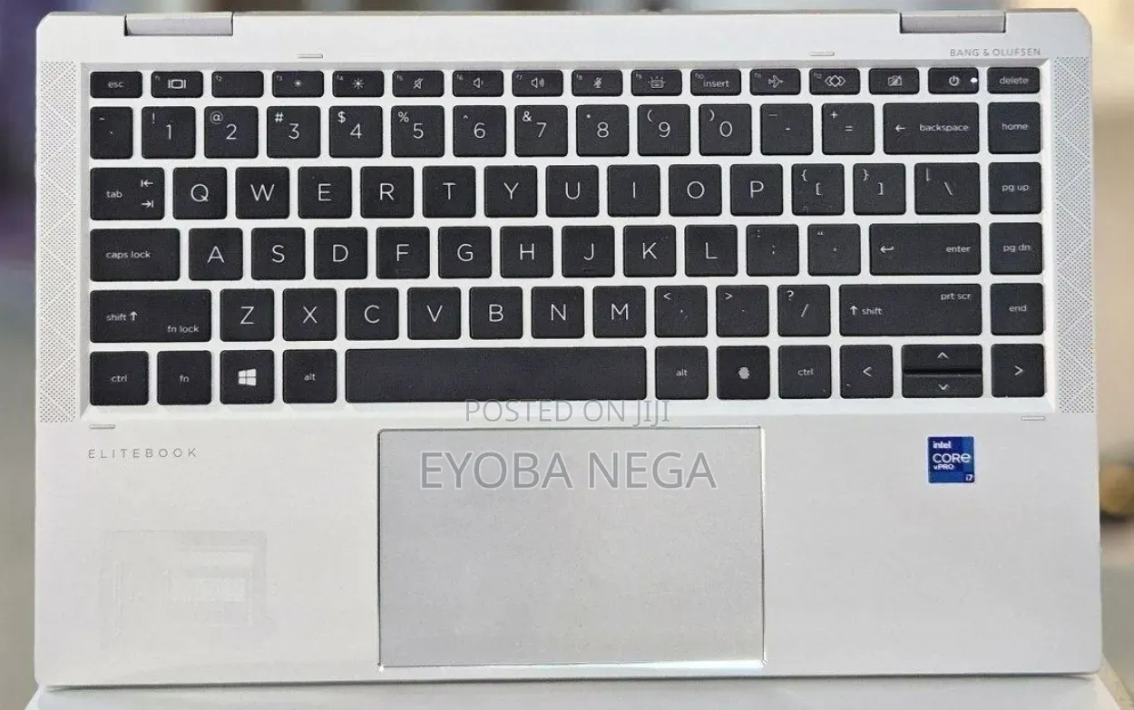 New Laptop HP EliteBook 1040 G8 16GB Intel Core i7 SSD 512GB