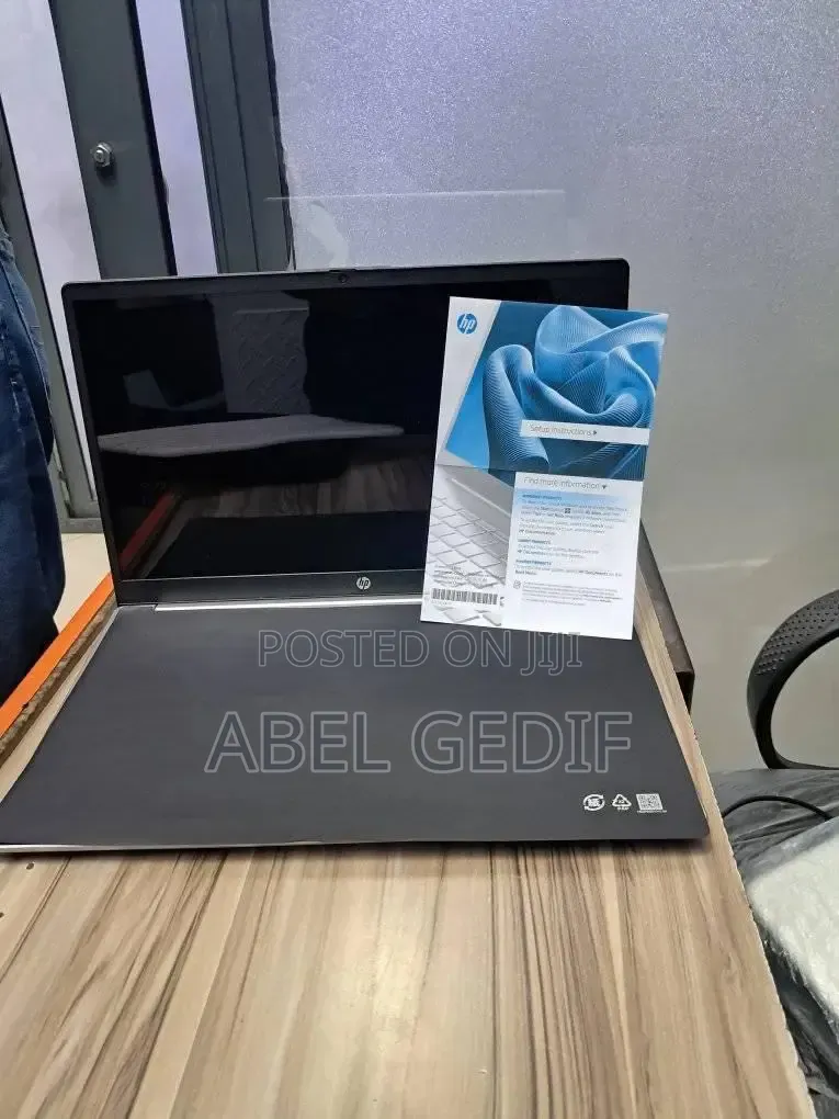 New Laptop HP Stream Notebook 8GB AMD Ryzen 5 SSD 512GB