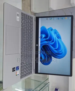 New Laptop HP Stream Notebook 16GB Intel Core i7 SSD 1T