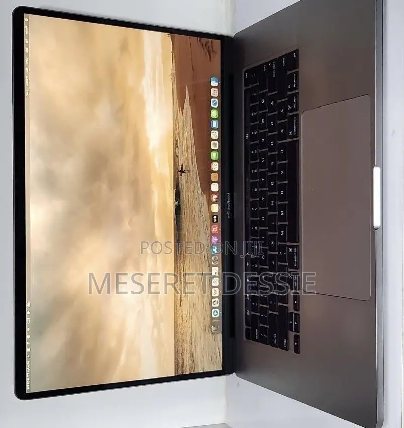New Laptop Apple MacBook Pro 2019 16GB Intel Core i9 SSD 1T
