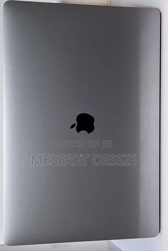 New Laptop Apple MacBook Pro 2019 16GB Intel Core i9 SSD 1T