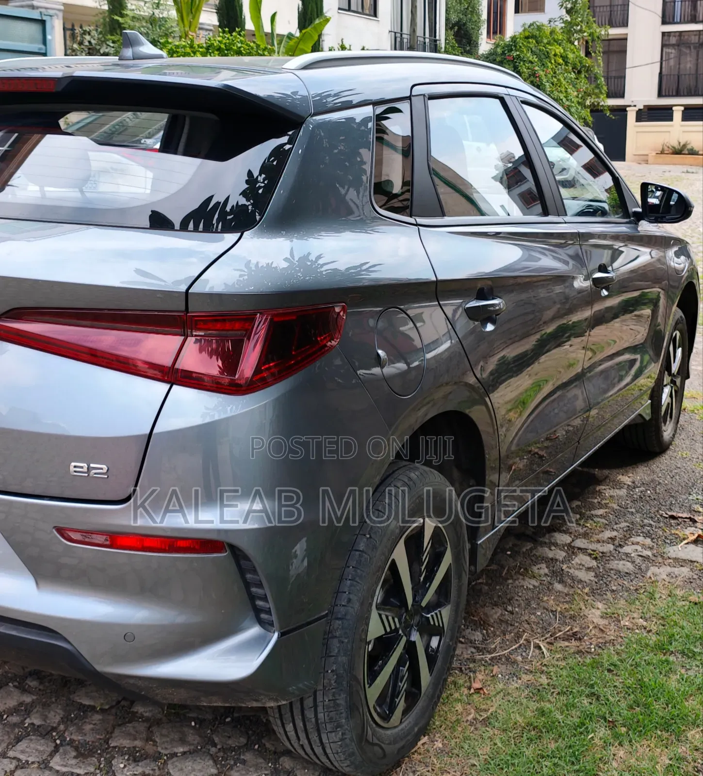 BYD E2 43 kWh 94 hp FWD 2025 Gray