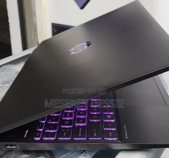 New Laptop HP 16GB Intel Core Ultra 7 SSD 512GB
