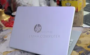 New Laptop HP 8GB Intel Core i5 SSD 256GB