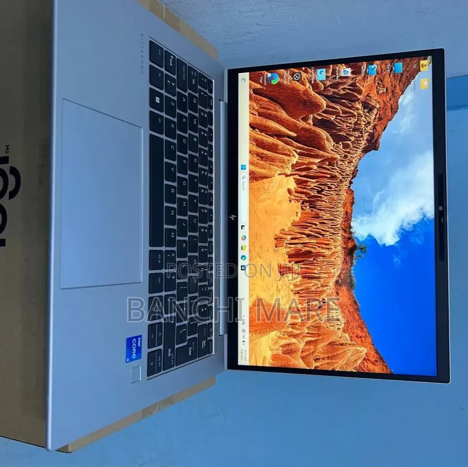New Laptop HP EliteBook 840 G10 16GB Intel Core i5 SSD 512GB
