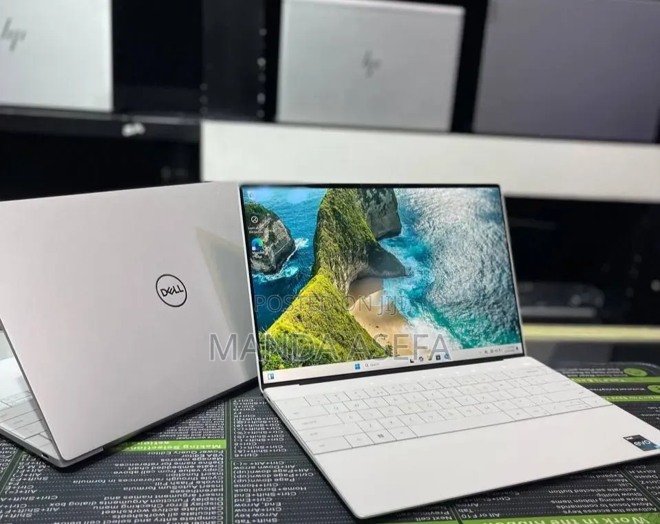 New Laptop Dell XPS 13 32GB Intel Core i7 SSD 512GB