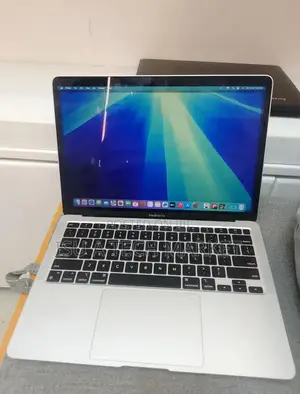 New Laptop Apple MacBook Air 2020 M1 8GB Apple M1 SSD 256GB