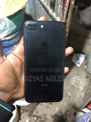 Apple iPhone 7 Plus 128 GB Black