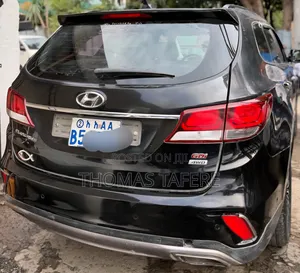 Hyundai Santa Fe 2018 Black