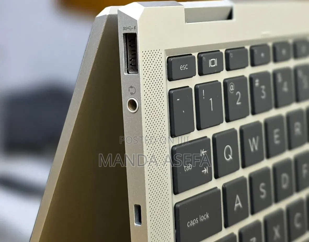 New Laptop HP EliteBook 1040 G8 16GB Intel Core i7 SSD 512GB