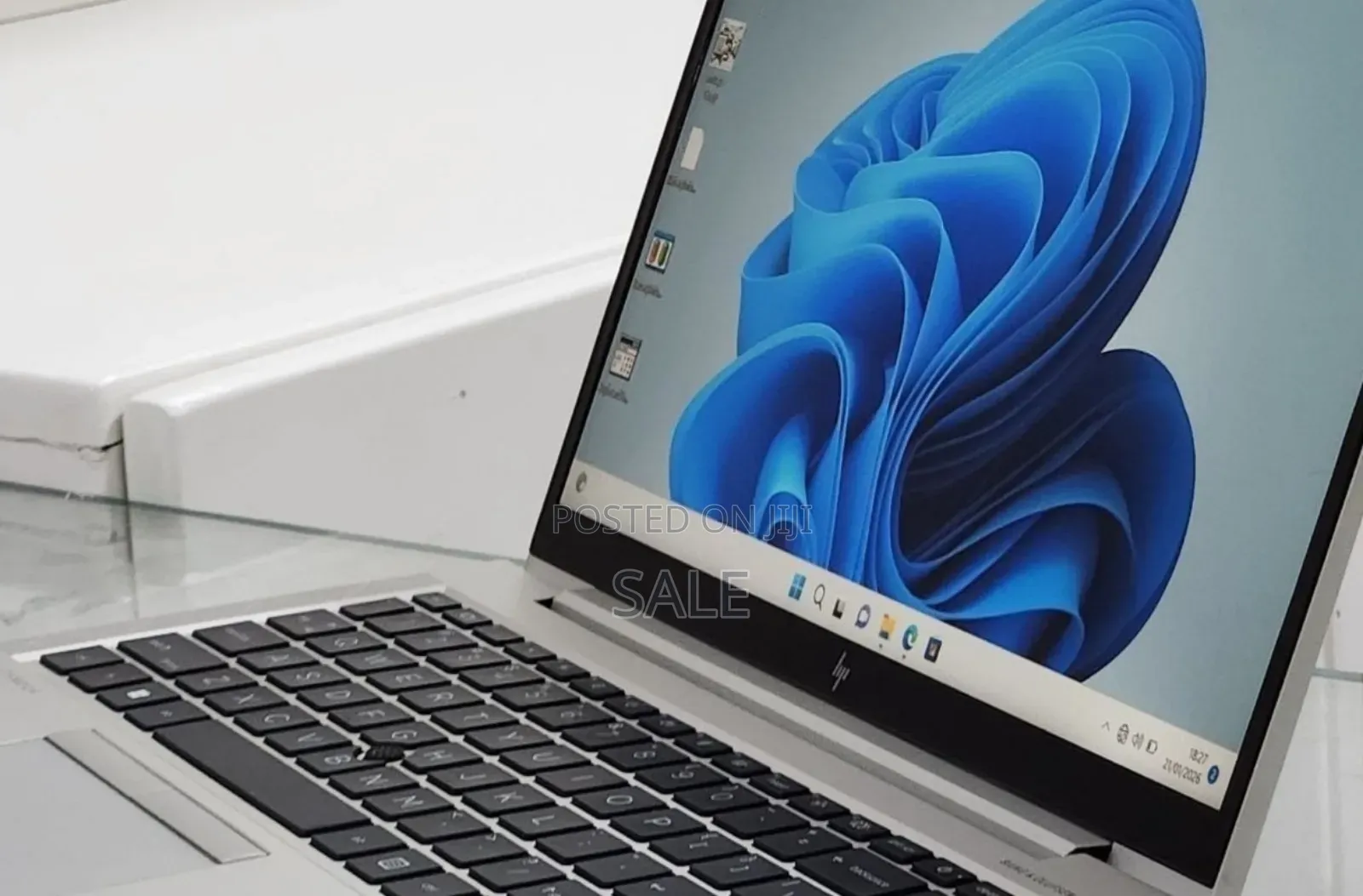 New Laptop HP EliteBook 845 G8 16GB AMD Ryzen 5 SSD 512GB