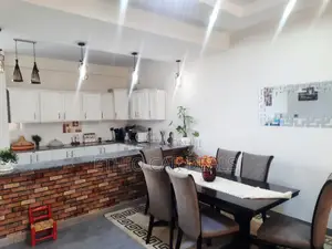 Furnished 9bdrm House in Bole for sale