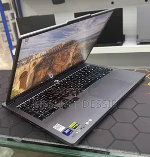 New Laptop Lenovo Legion 5 32GB Intel Core Ultra 9 SSD 1T