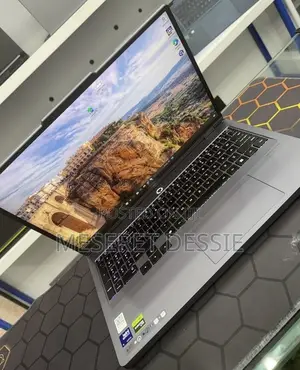 New Laptop Lenovo Legion 5 32GB Intel Core Ultra 9 SSD 1T