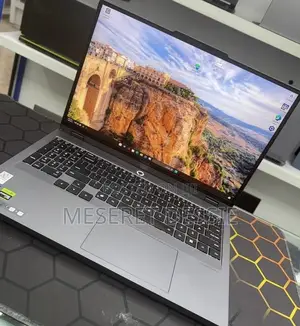 New Laptop Lenovo Legion 5 32GB Intel Core Ultra 9 SSD 1T