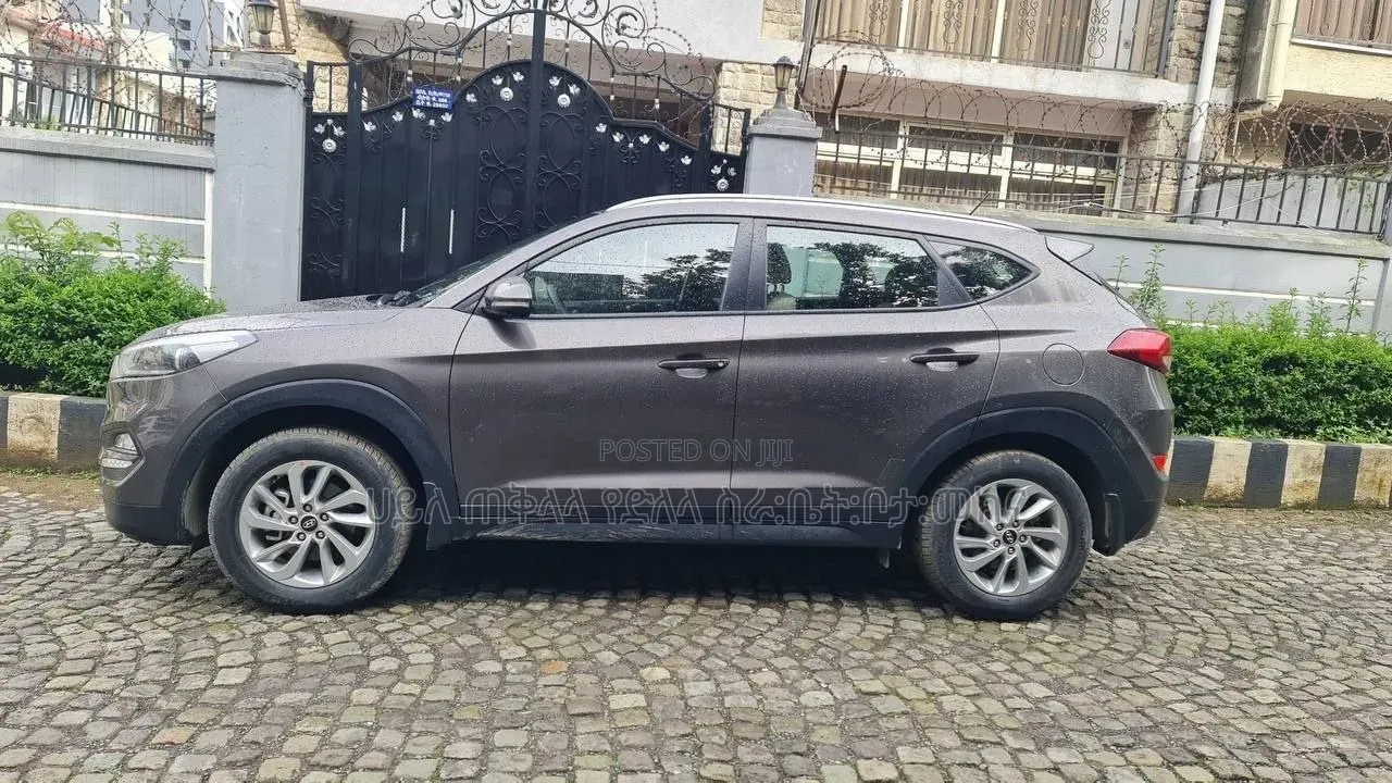 Hyundai Tucson 2018 Maroon