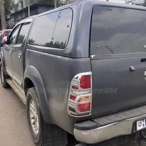 Toyota Hilux 2012 Blue