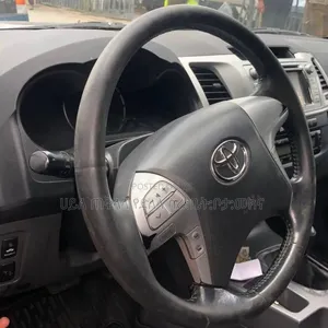 Toyota Hilux 2012 Blue