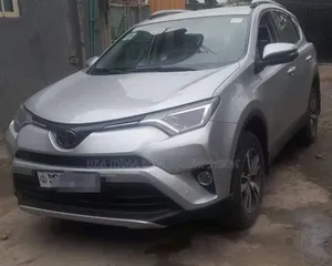 Toyota RAV4 2016 Silver