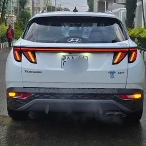 Hyundai Tucson 2022 Off white