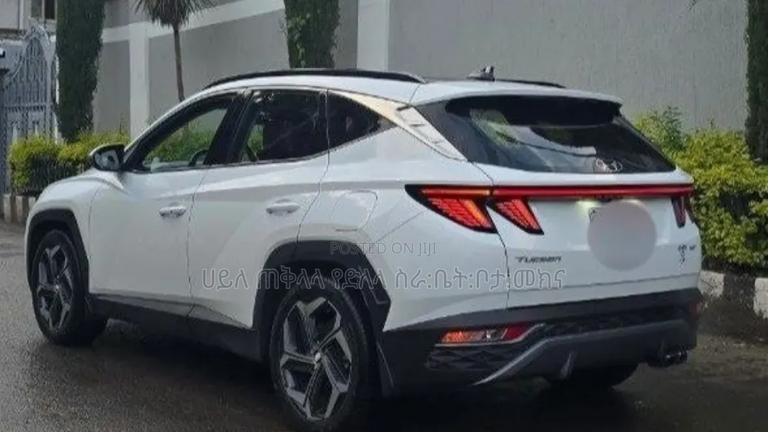 Hyundai Tucson 2022 Off white