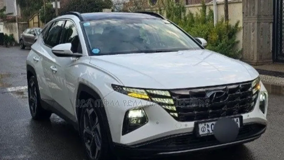 Hyundai Tucson 2022 Off white