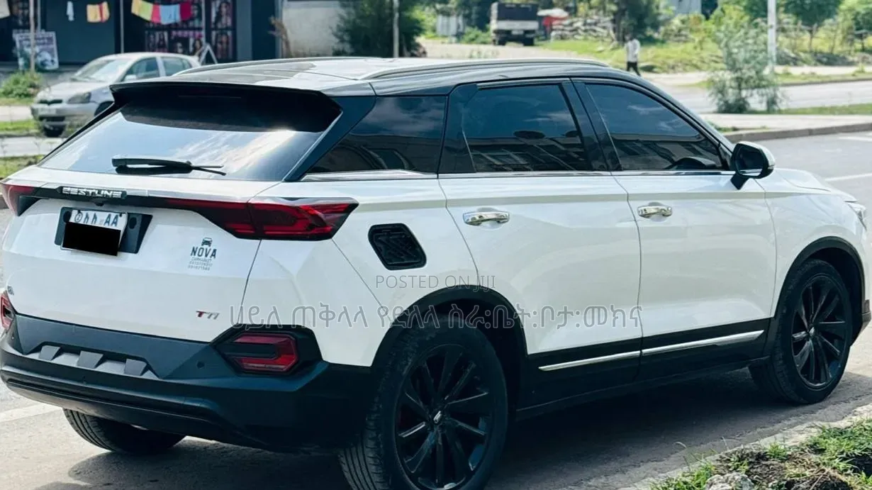 Bestune T77 1.2 FWD 2021 White