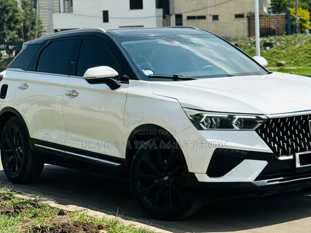 Bestune T77 1.2 FWD 2021 White