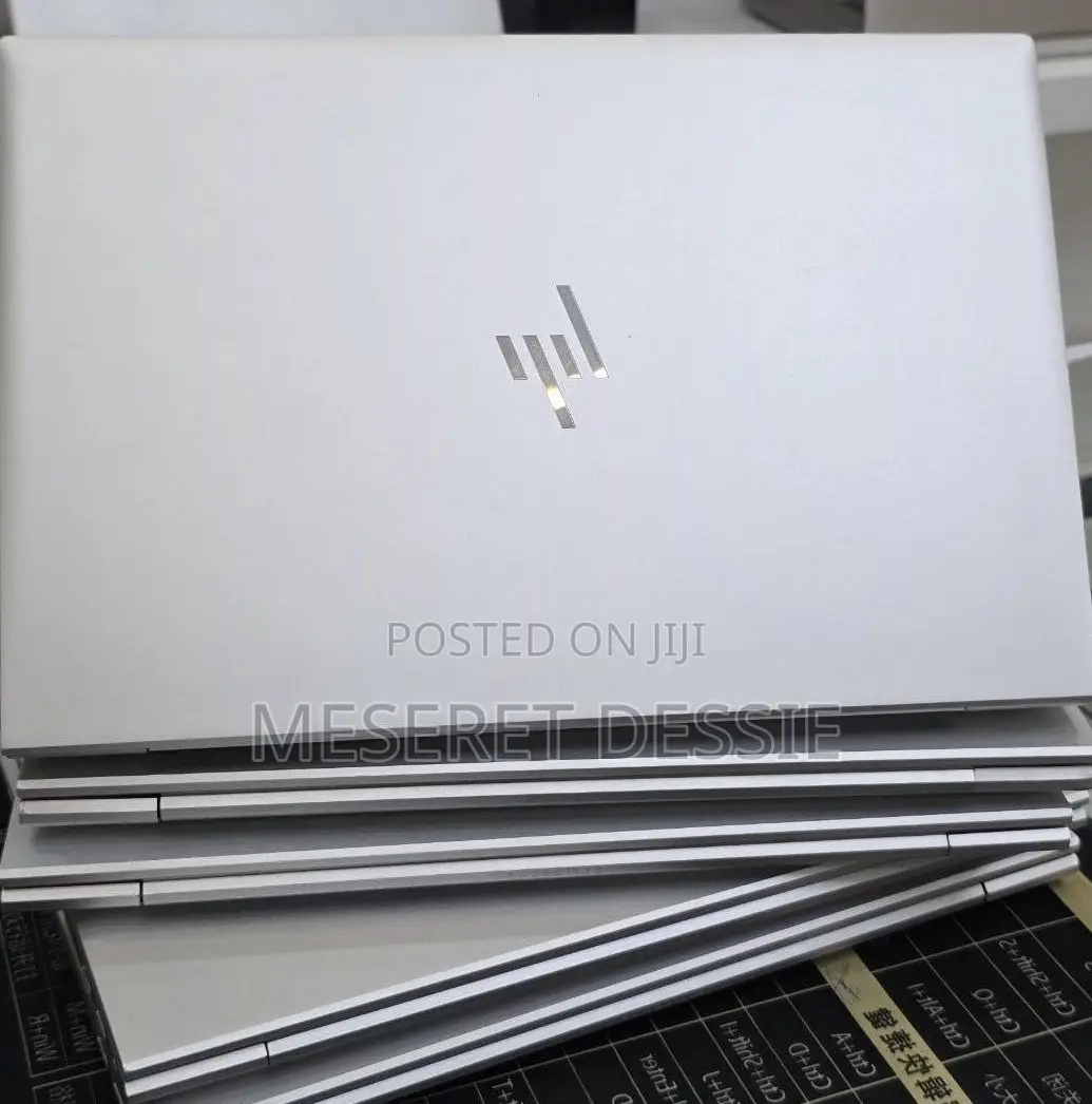 New Laptop HP EliteBook 840 G8 16GB Intel Core i5 SSD 512GB