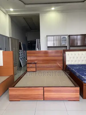 Laminate Beds