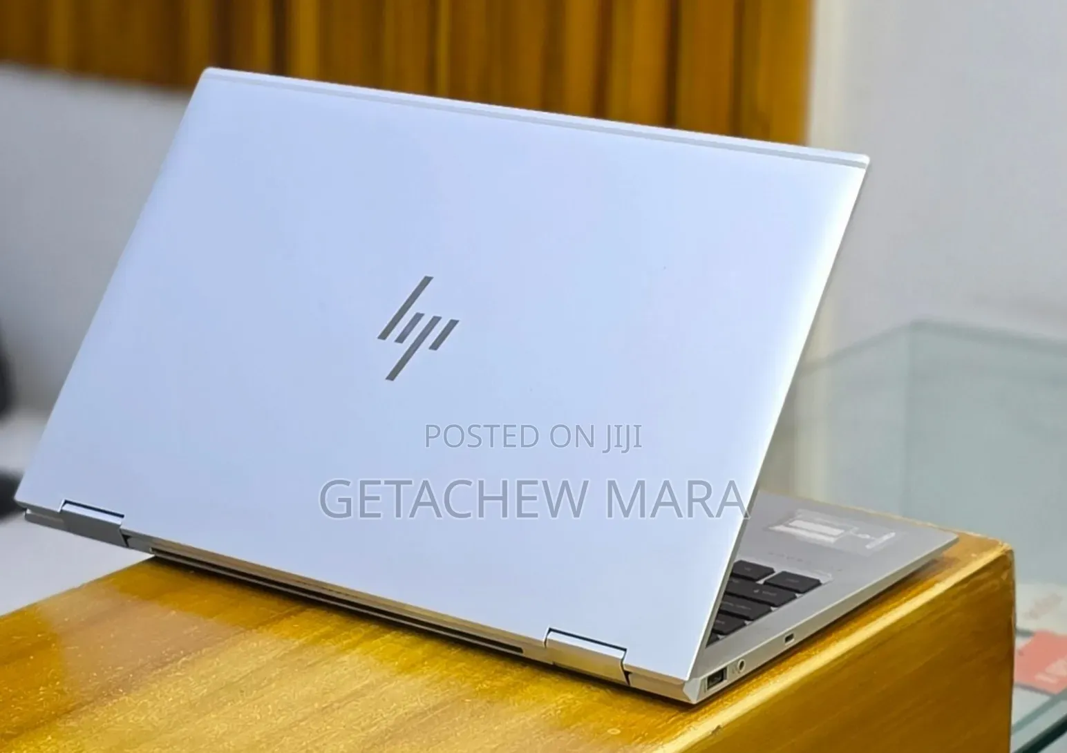 New Laptop HP EliteBook 1040 G8 16GB Intel Core i7 SSD 512GB