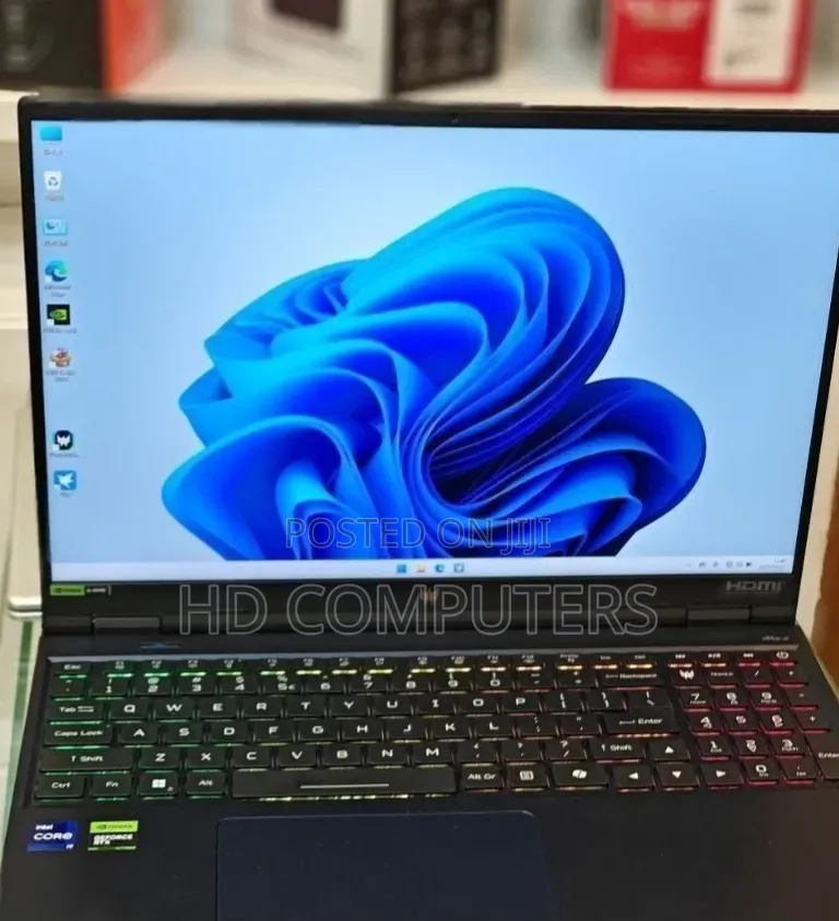 New Laptop Acer Predator Helios Neo 16 16GB Intel Core i9 SSD 1T