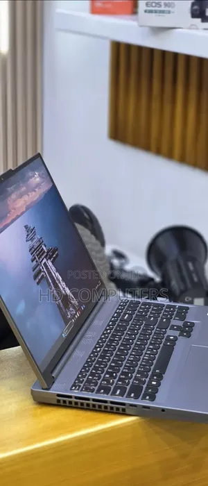 New Laptop Lenovo Legion 5 16GB AMD Ryzen 7 SSD 1T