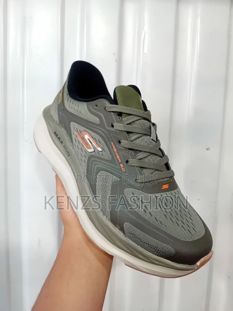 Master High Quality Skechers Max Run