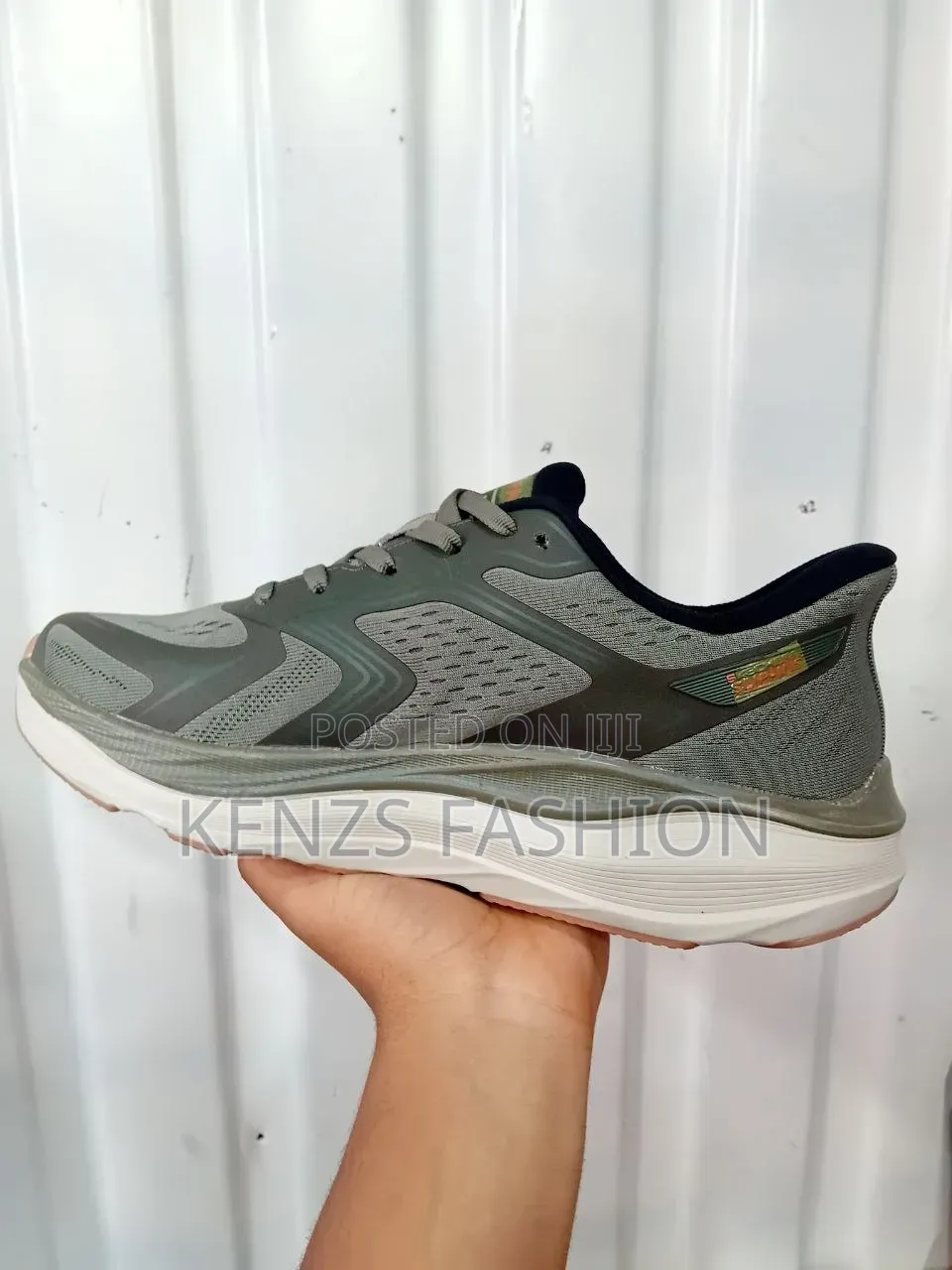 Master High Quality Skechers Max Run