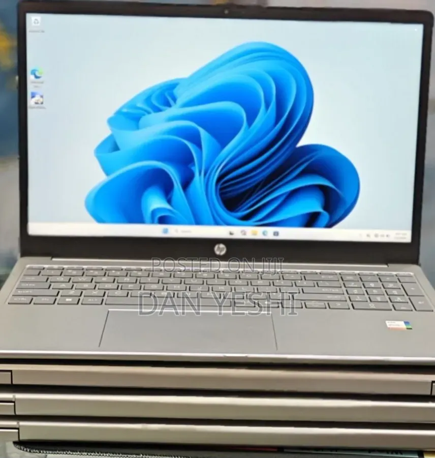 New Laptop HP Stream Notebook 16GB Intel Core i7 SSD 1T