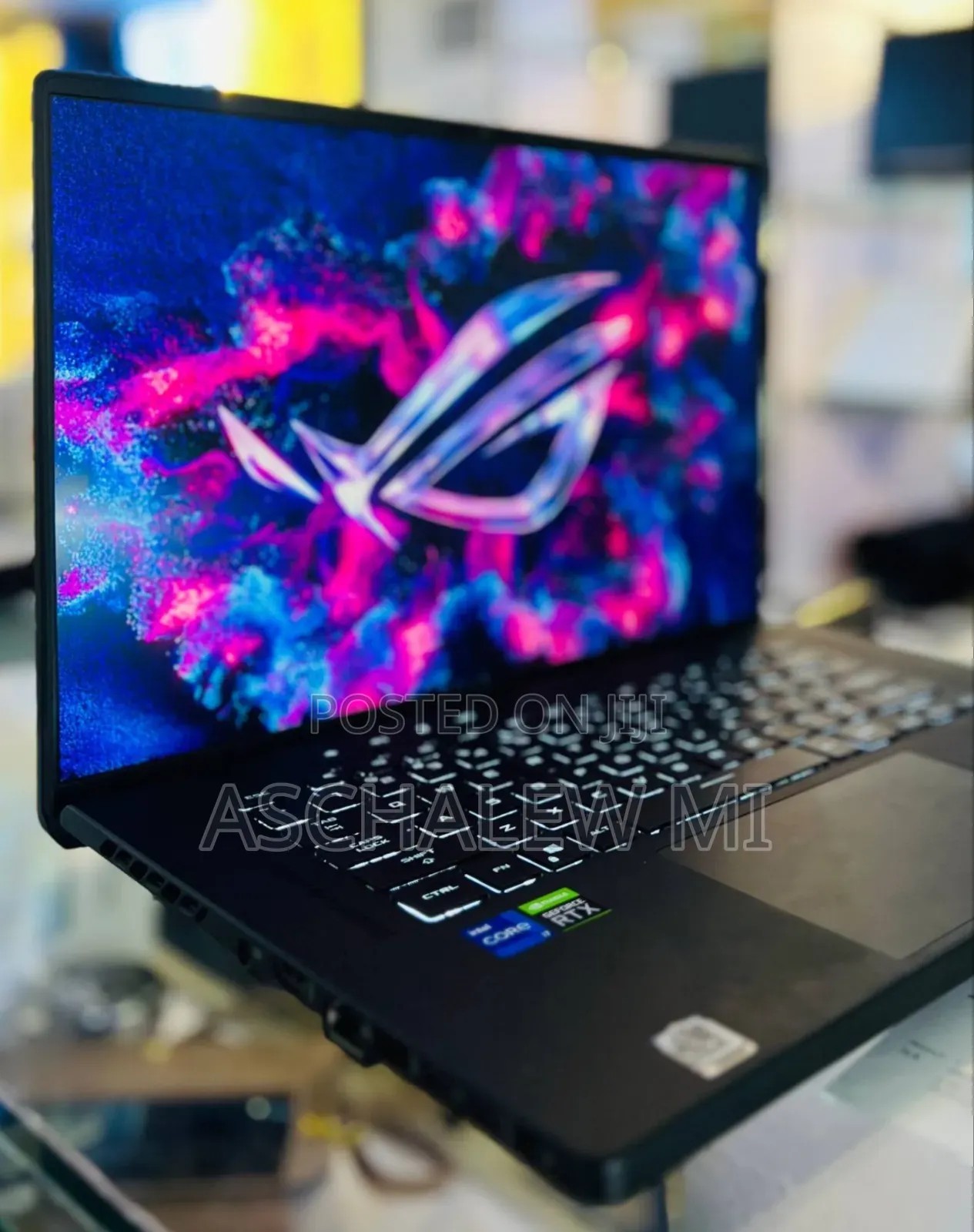 New Laptop Asus ROG Zephyrus M16 16GB Intel Core i7 SSD 512GB