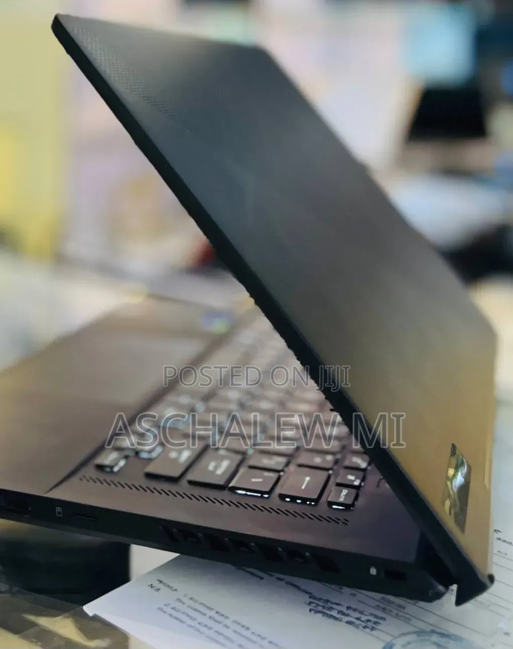 New Laptop Asus ROG Zephyrus M16 16GB Intel Core i7 SSD 512GB