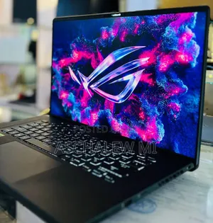 New Laptop Asus ROG Zephyrus M16 16GB Intel Core i7 SSD 512GB