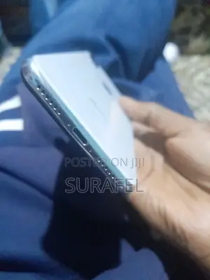 New Apple iPhone X 64 GB White
