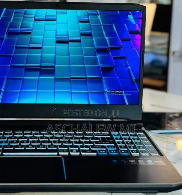 New Laptop Acer Predator Helios 300 16GB Intel Core i7 SSD 512GB