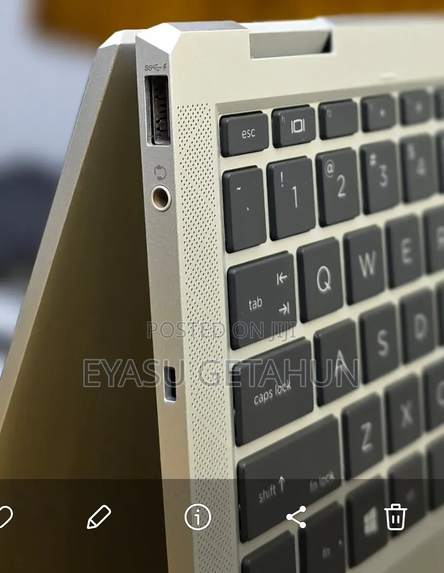 New Laptop HP EliteBook 1040 G8 16GB Intel Core i7 SSD 512GB