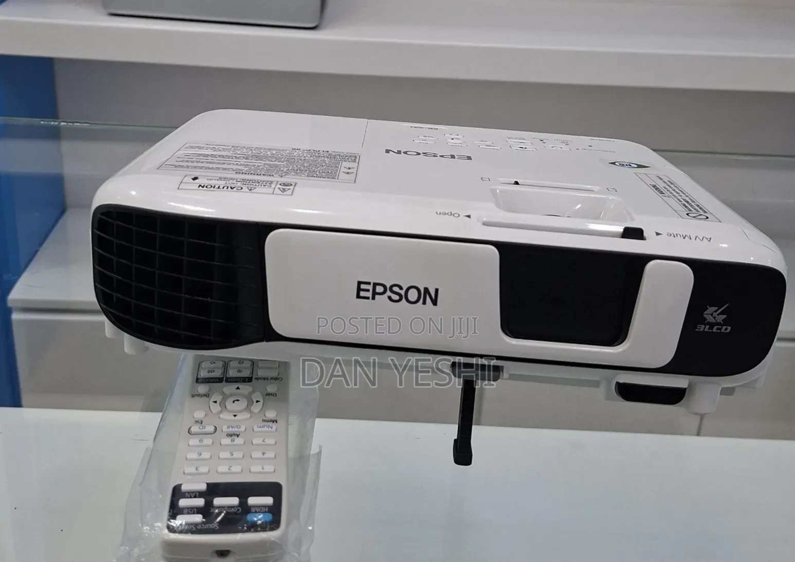 Brand New Epson Projector Model Name: Eb-X41