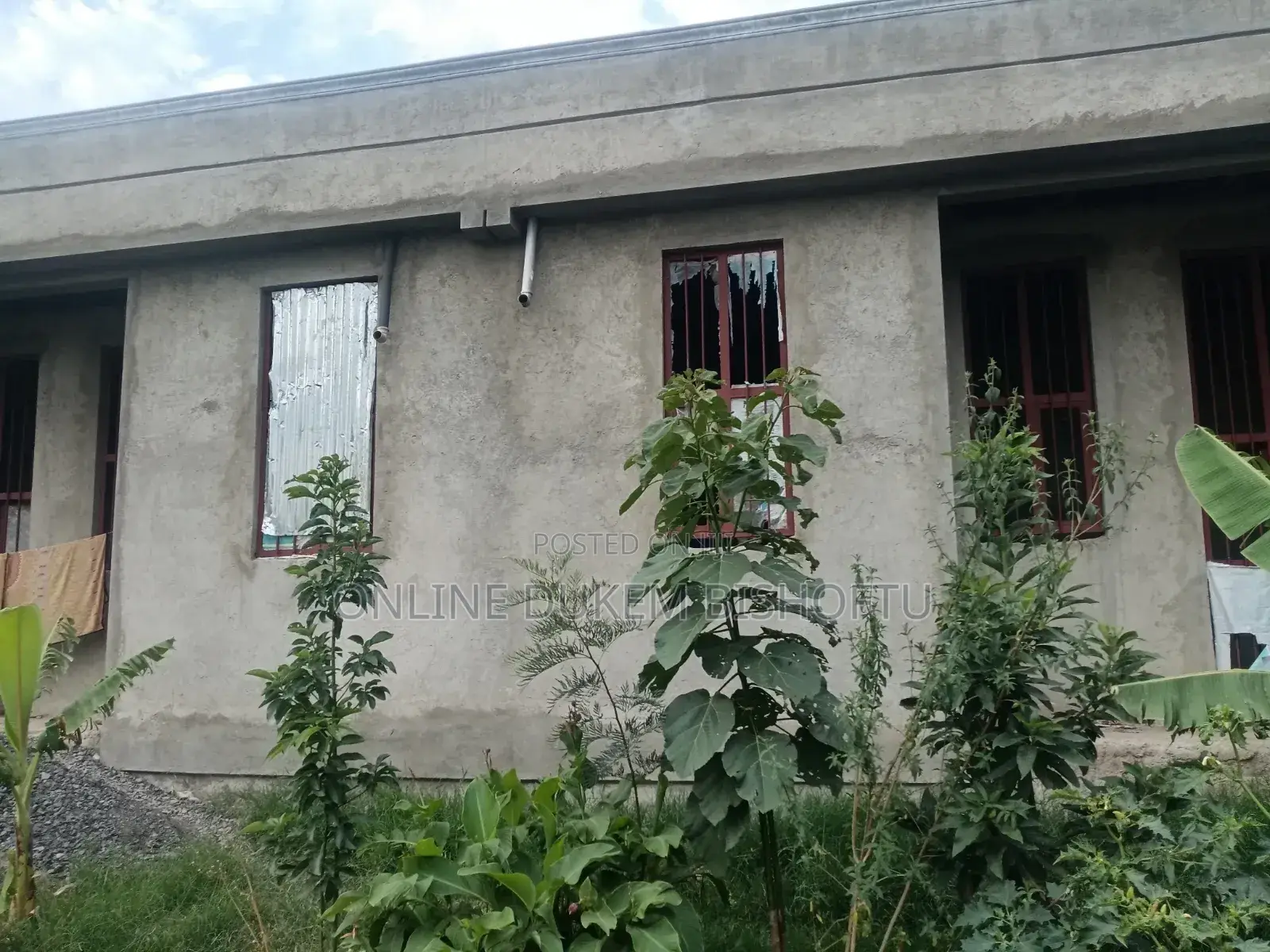 10bdrm House in Dukem Bishoftu, East Shewa for sale