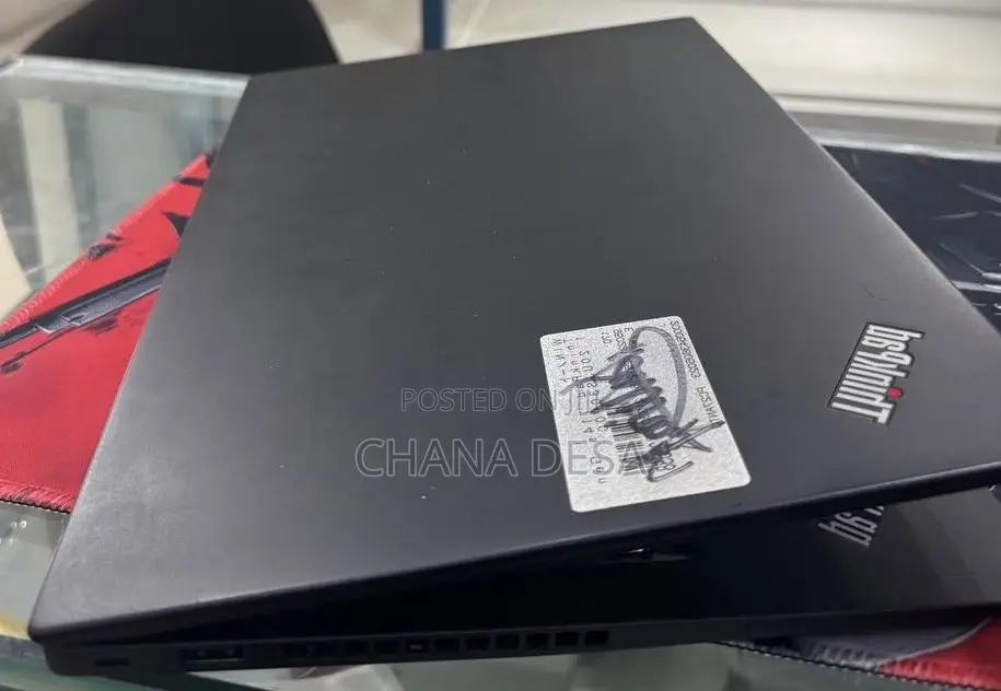 New Laptop Lenovo 16GB AMD Ryzen 5 SSD 512GB