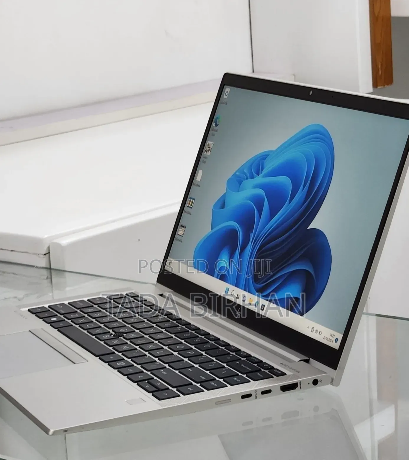 New Laptop HP EliteBook 840 G8 16GB AMD Ryzen 5 SSD 512GB