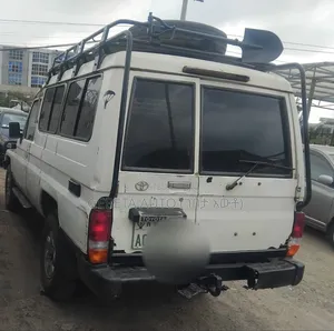 Toyota Land Cruiser 2006
