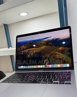 New Laptop Apple MacBook Pro 2021 M1 16GB Apple M1 SSD 512GB