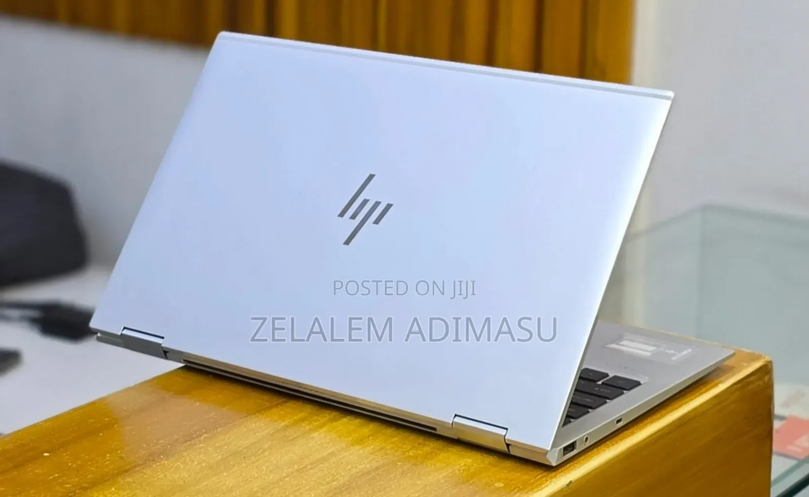 New Laptop HP EliteBook 1040 G8 16GB Intel Core i7 SSD 512GB